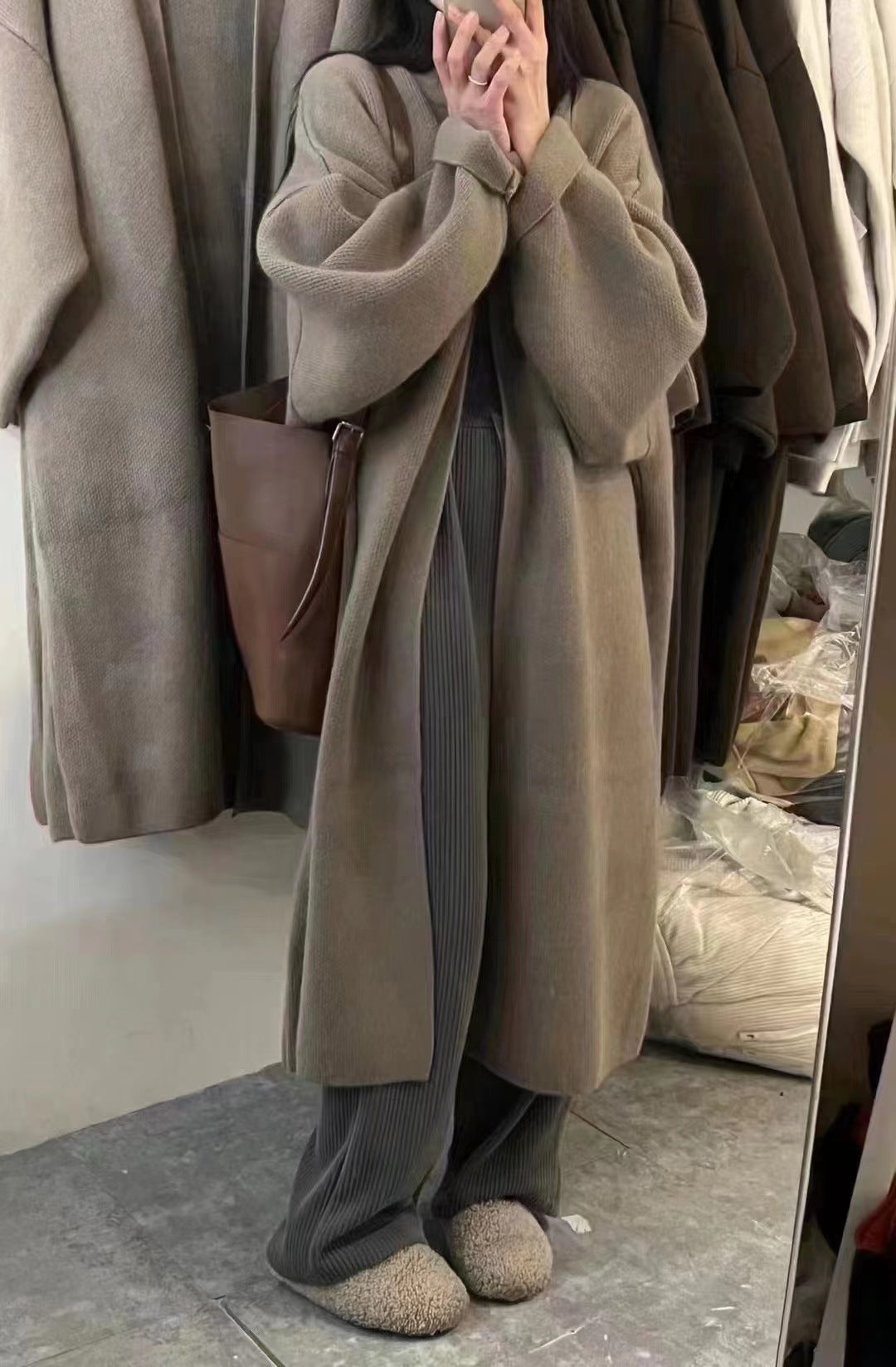 Damen Lässiger Strickpullover mit drapiertem Design und praktischer Taillierung Merchesia