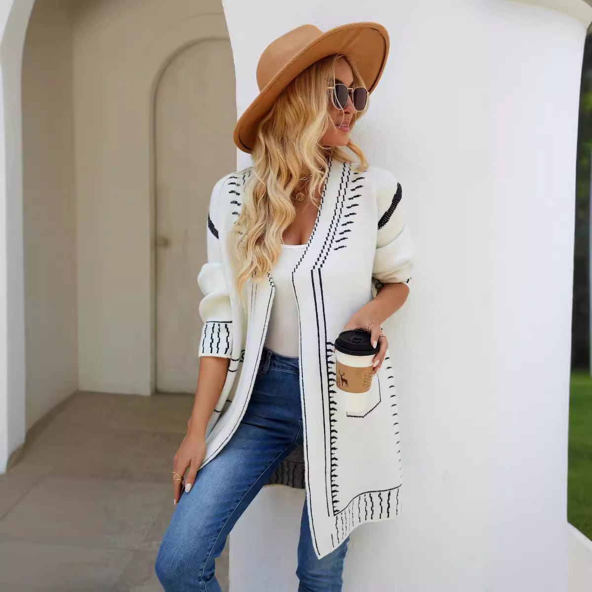 Damen Strickjacke mit einzigartigem Muster und lässigem Schnitt Merchesia