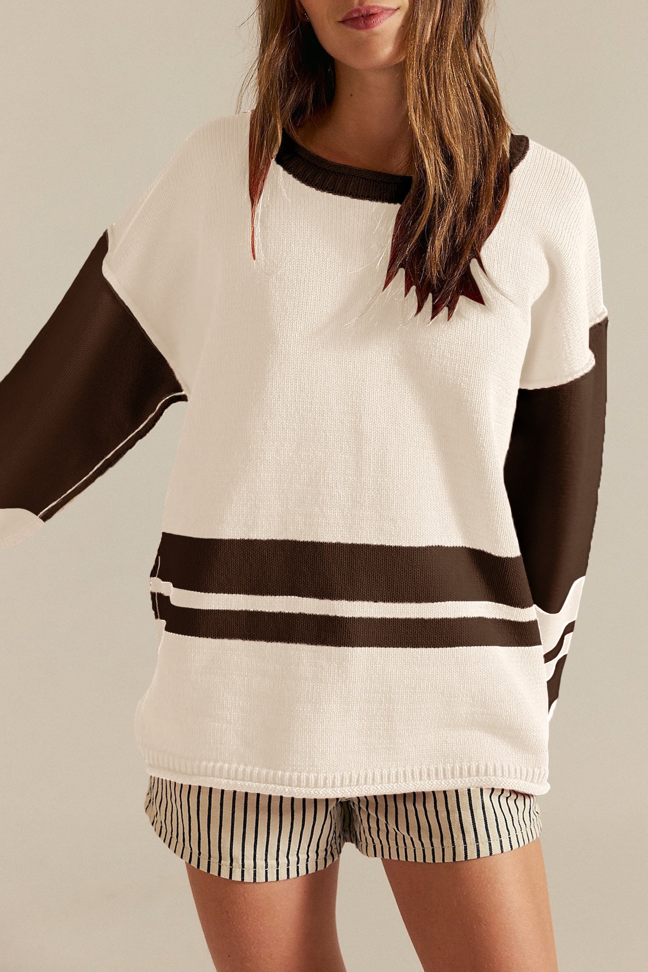 Damen lässiger Sportpullover mit kontrastierenden Ärmel- und Streifenmustern Merchesia