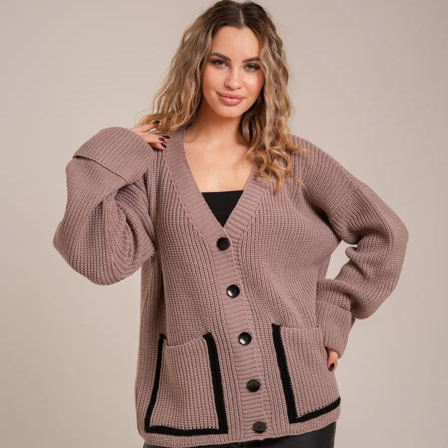 Damen gemütlicher Strickcardigan mit großen Taschen und dekorativen Knopfdetails Merchesia