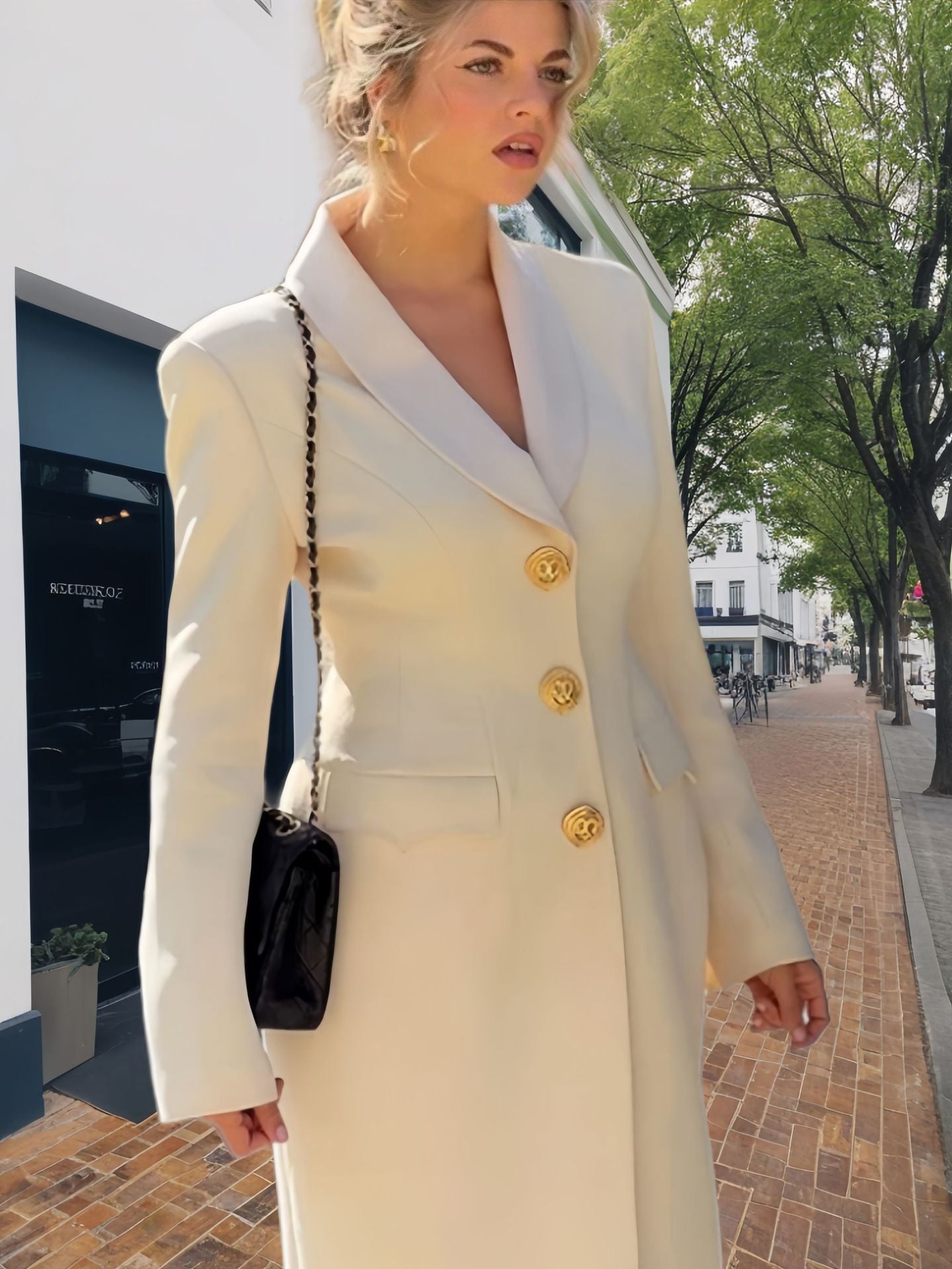 Damen Eleganter Langmantel mit goldenen Knöpfen und klassischem Schnitt Merchesia