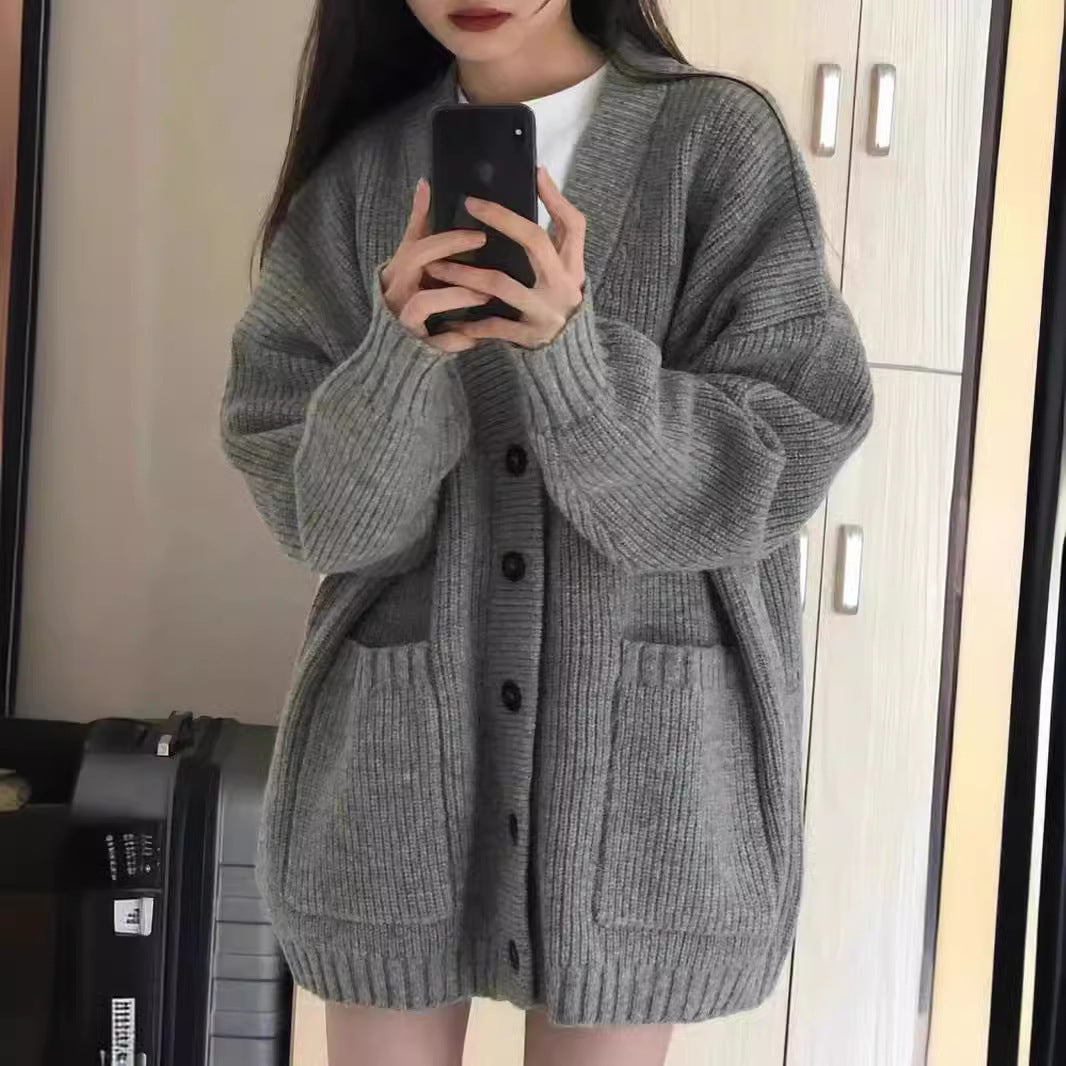 Damen Großer Strickcardigan mit praktischen Taschen und tiefem V-Ausschnitt Merchesia