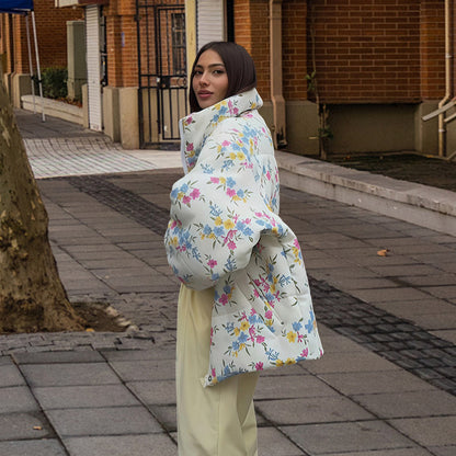 Damen Freizeitjacke mit floralem Muster und voluminösen Ärmeln Merchesia