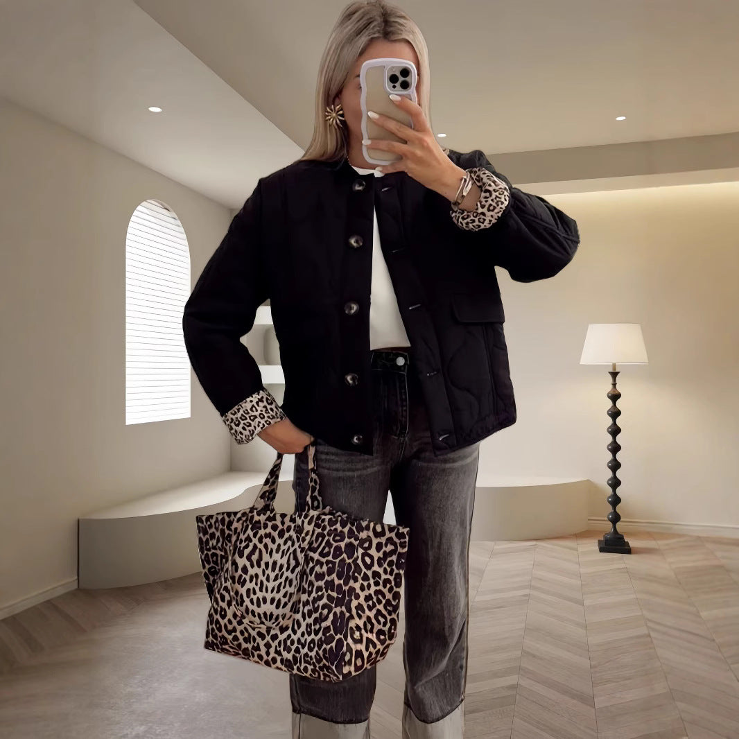 Damen gesteppte Leichtjacke mit trendigen Animal-Print-Ärmeln Merchesia