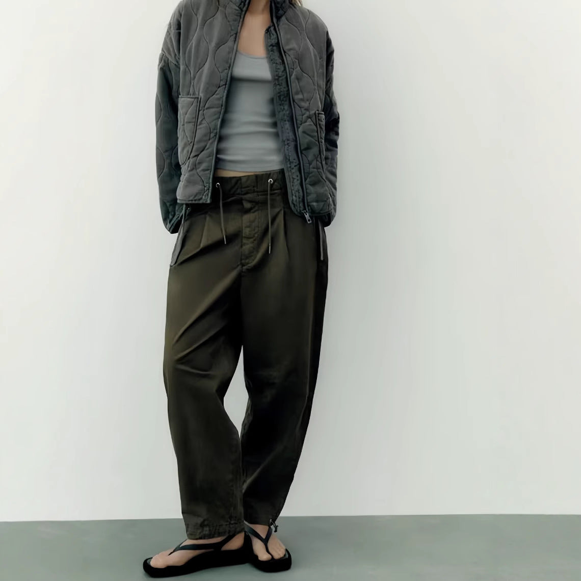 Damen gestepfte Freizeitjacke mit praktischen Taschen Merchesia