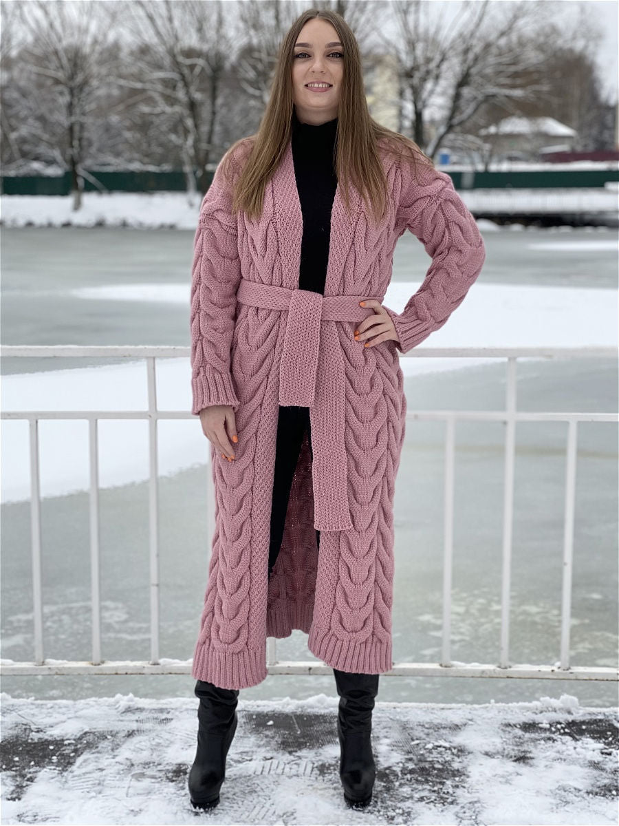 Damen Grobstrickmantel mit offenem Schnitt und praktischen Taschen Merchesia