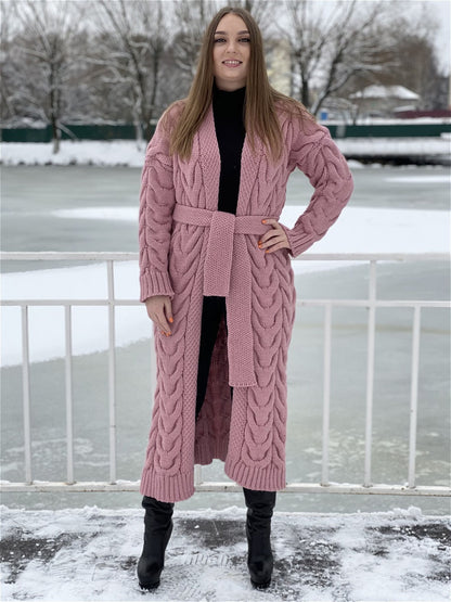 Damen Grobstrickmantel mit offenem Schnitt und praktischen Taschen Merchesia