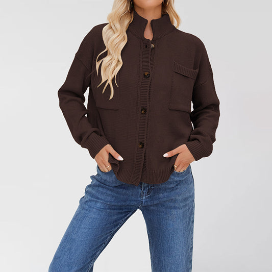 Damen Strickjacke mit Stehkragen und aufgesetzter Tasche Merchesia