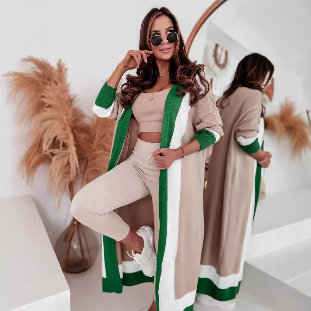 Damen modischer Langstrickmantel mit ausgefallenem Farbblockdesign und breitem Kragen Merchesia