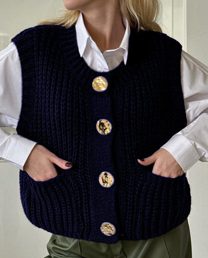Damen gemütliche Strickweste mit großen Knöpfen und praktischen Taschen Merchesia