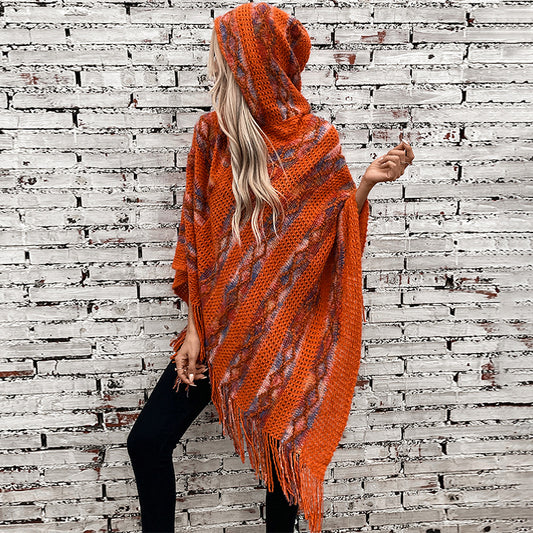 Damen Strickponcho mit Kapuze und fransigem Design Merchesia
