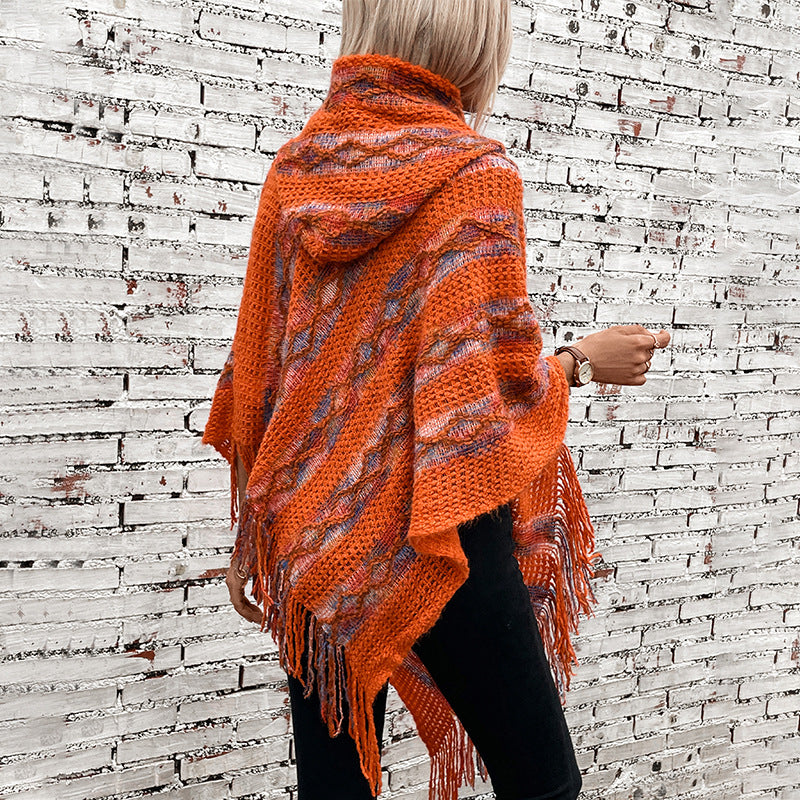 Damen Strickponcho mit Kapuze und fransigem Design Merchesia