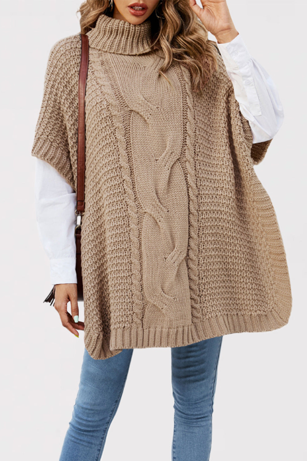Damen Strickponcho mit hohen Kragen und Kabelmuster Merchesia
