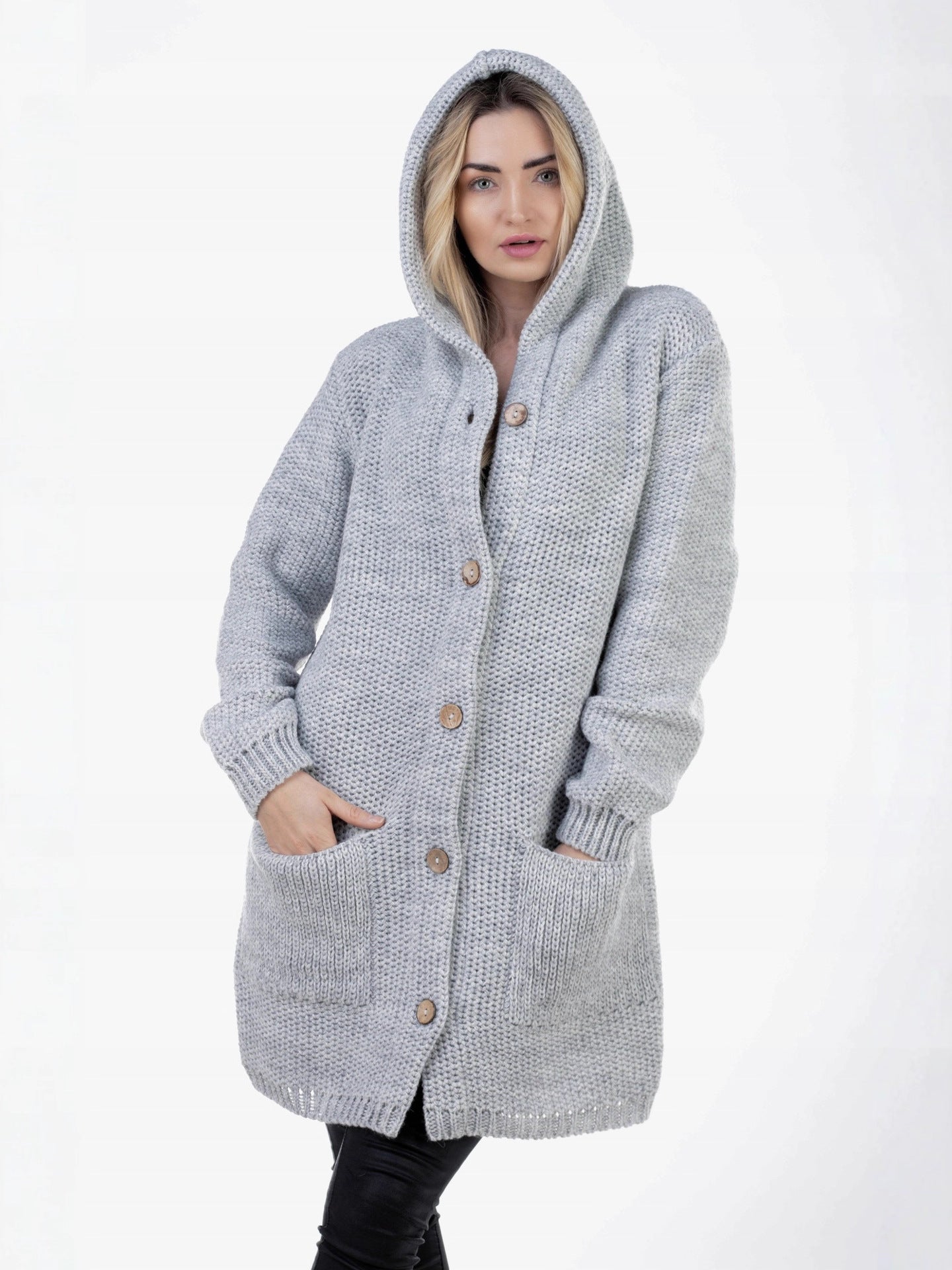 Damen Strickmantel mit hochwertigem Material und praktischen Taschen Merchesia