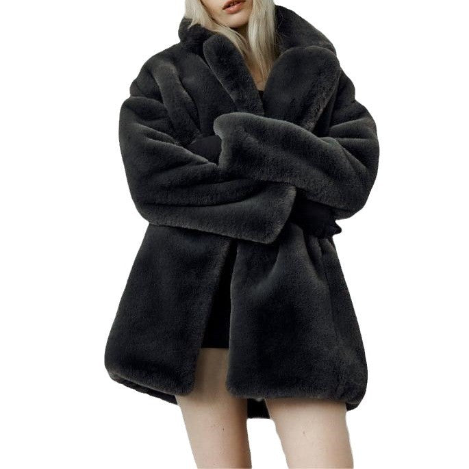 Damen Flauschiger Oversized-Kunstpelzmantel mit tiefem Revers Merchesia