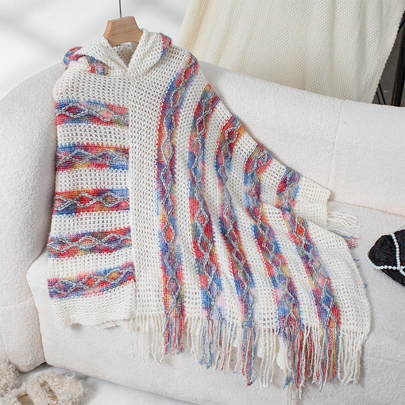 Damen Strickponcho mit Kapuze und fransigem Design Merchesia