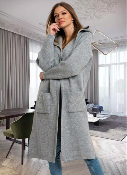 Damen Großer Strickmantel mit Kapuze und praktischen Taschen Merchesia
