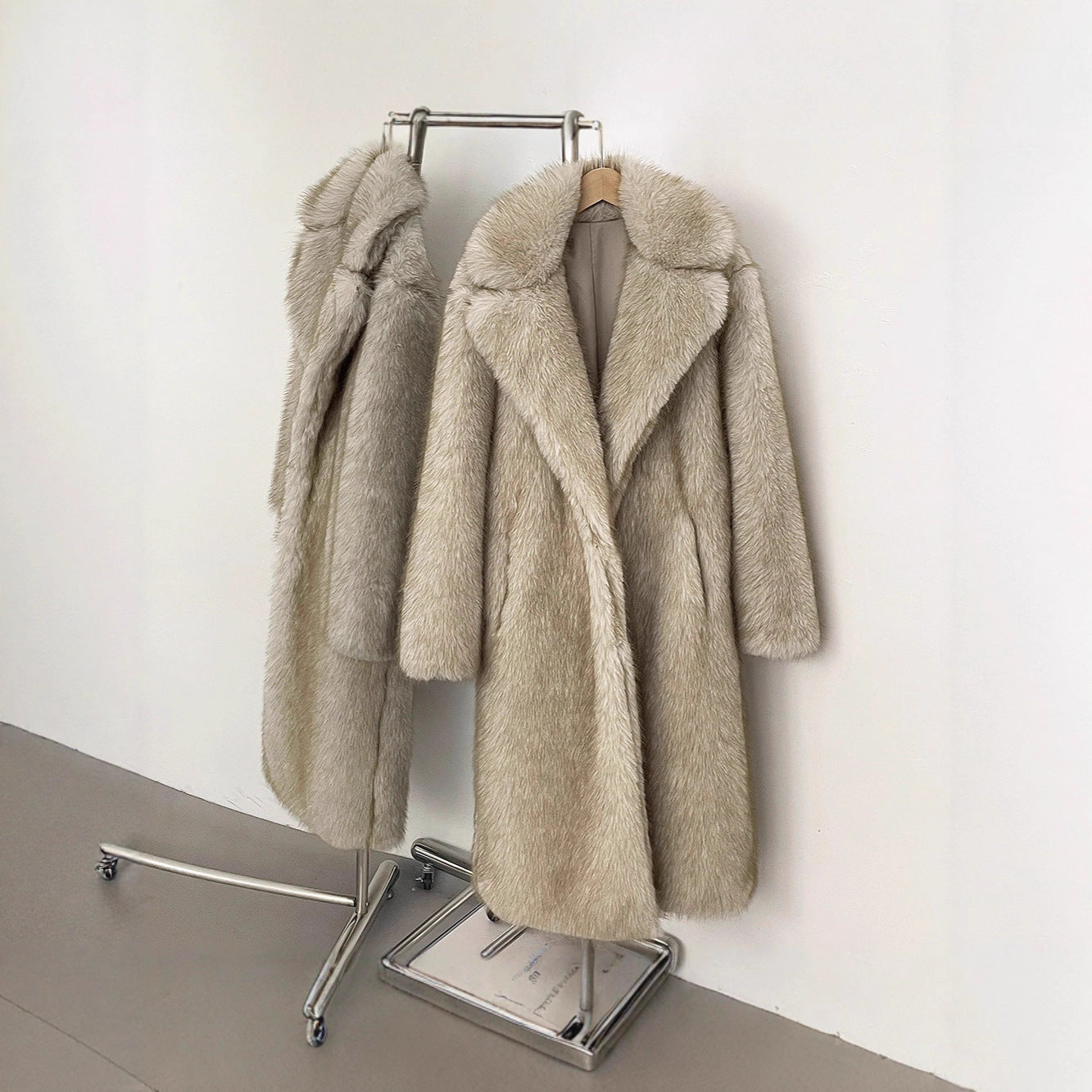 Damen Langhaarmantel für elegante Anlässe Merchesia