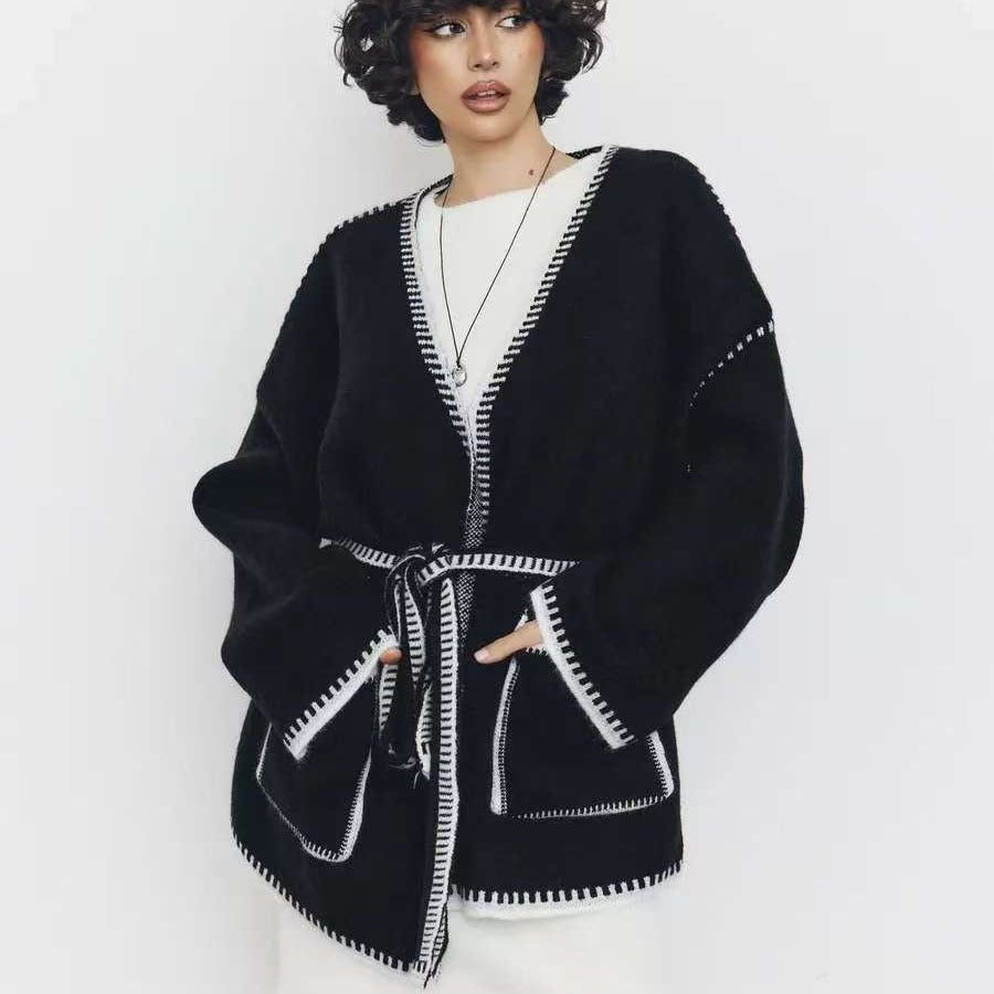 Damen gemütlicher Strickcardigan mit tiefem V-Ausschnitt und praktischen Taschen Merchesia