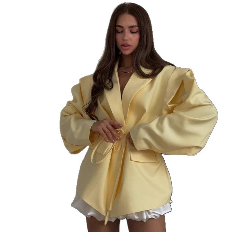 Damen Oversized Blazer mit Bindegürtel und praktischen Taschen Merchesia