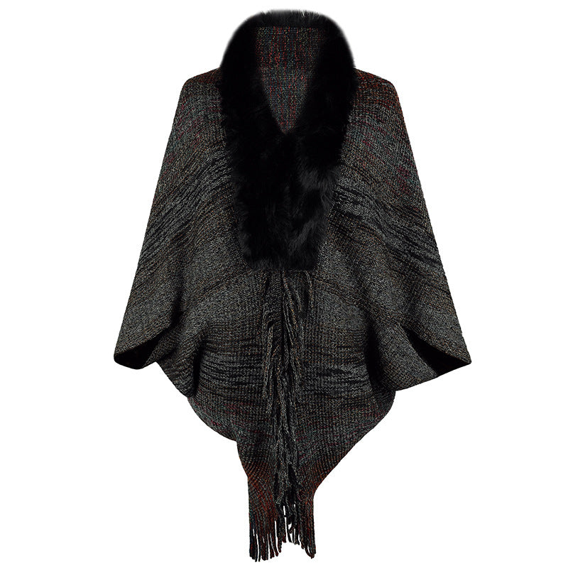 Damen eleganter Poncho mit luxuriösem Kunstfellkragen und fransigem Saum Merchesia