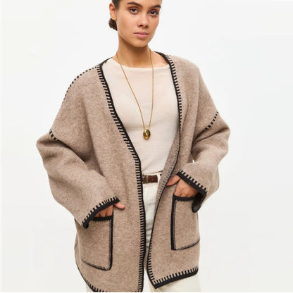 Damen gemütlicher Strickcardigan mit tiefem V-Ausschnitt und praktischen Taschen Merchesia