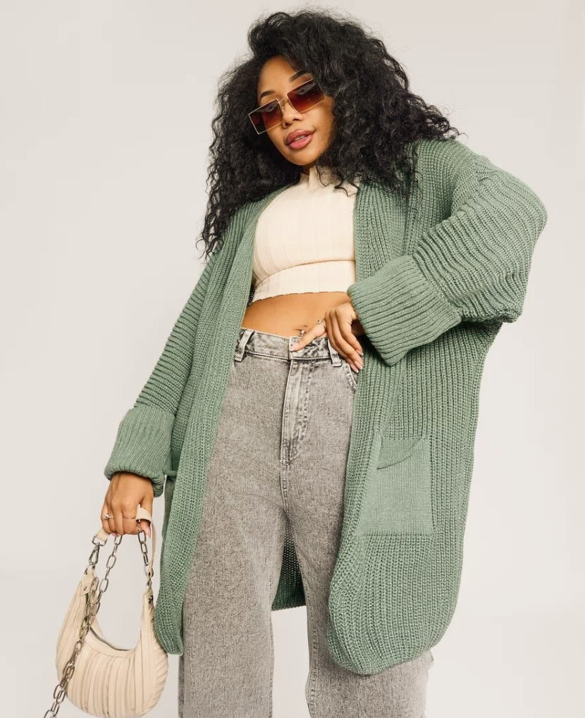 Damen Oversized Strickjacke mit großen Taschen und bequemen Rippenärmeln Merchesia