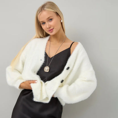 Damen Flauschiger Cardigan mit tiefem V-Ausschnitt und Knopfdetails Merchesia