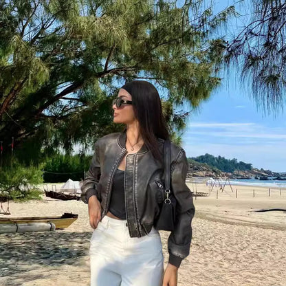 Damen hochwertige und stilvolle Kunstlederjacke Merchesia