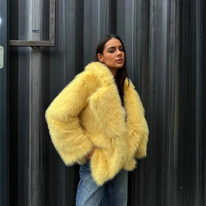 Damen Elegante Kunstfelljacke mit weichem Futter und voluminösem Schnitt Merchesia