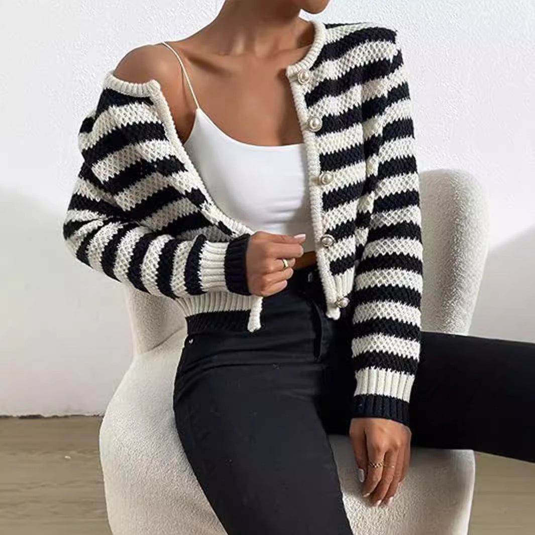 Damen gestreifte Strickjacke mit dekorativen Knöpfen Merchesia