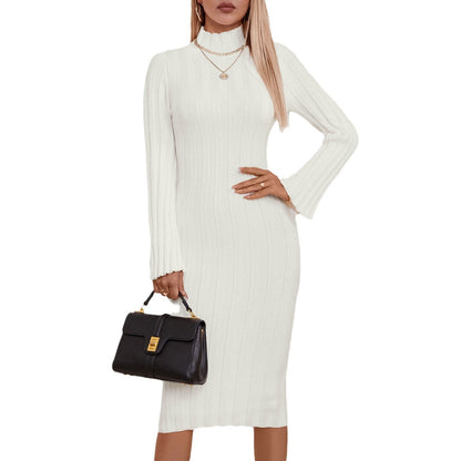 Damen elegantes Strickkleid mit hohem Kragen und Rippenstruktur Merchesia