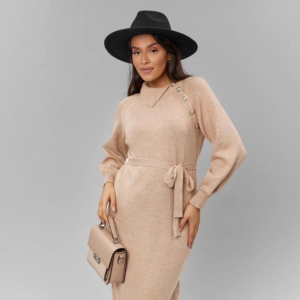 Damen Strickkleid mit taillierendem Gürtel und dekorativen Knopfdetails Merchesia