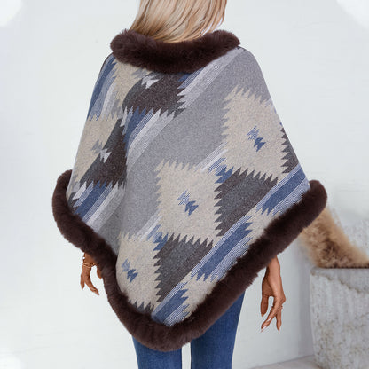Damen Kuschelpullover mit hochwertigem Kunstfellbesatz und geometrischem Muster Merchesia