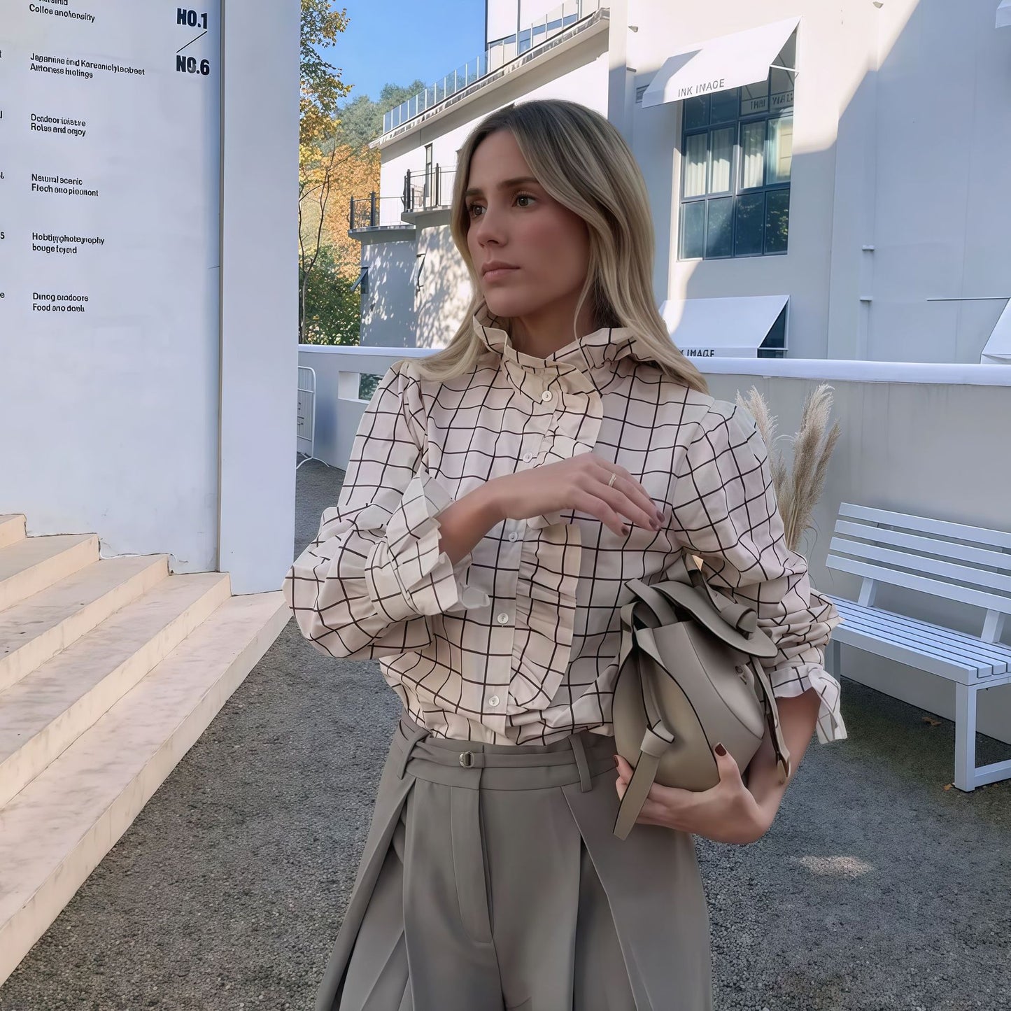 Damen Karierte Bluse mit eleganten Rüschendetails Merchesia