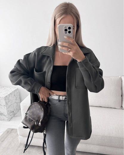 Damen Lässige Overshirtjacke mit praktischen Taschen Merchesia