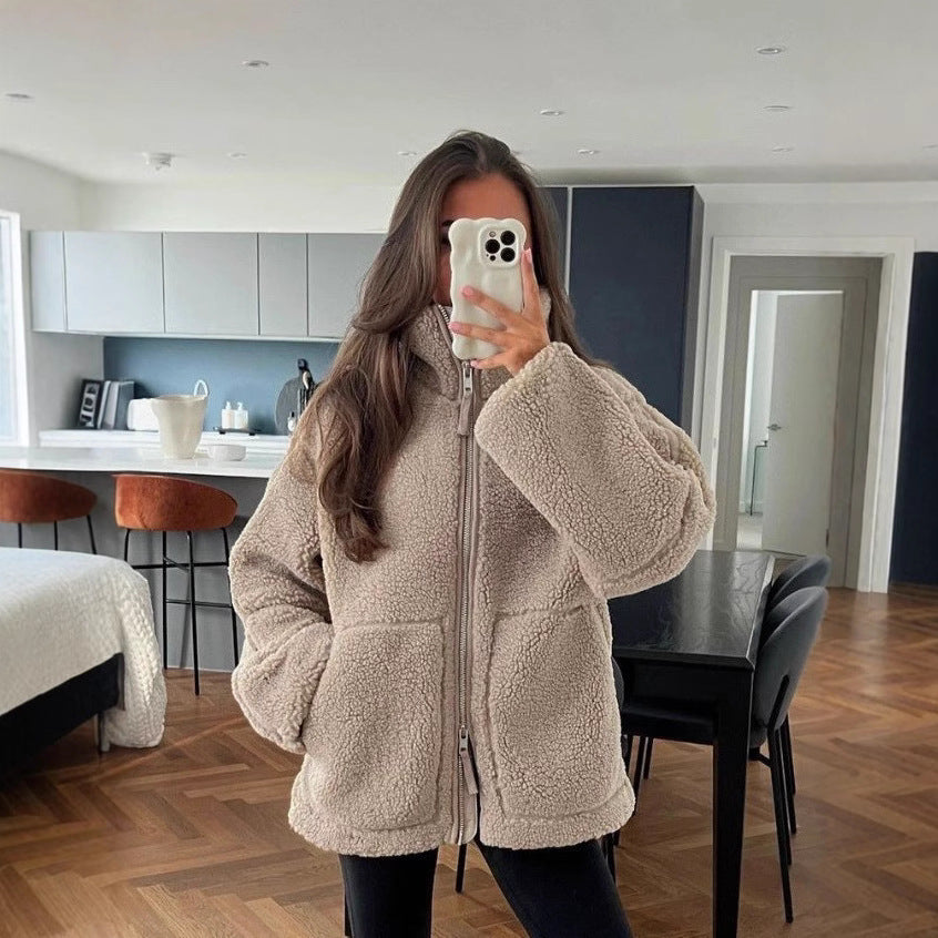 Damen Kuschelige Fleecejacke mit hohem Kragen und praktischen Taschen Merchesia