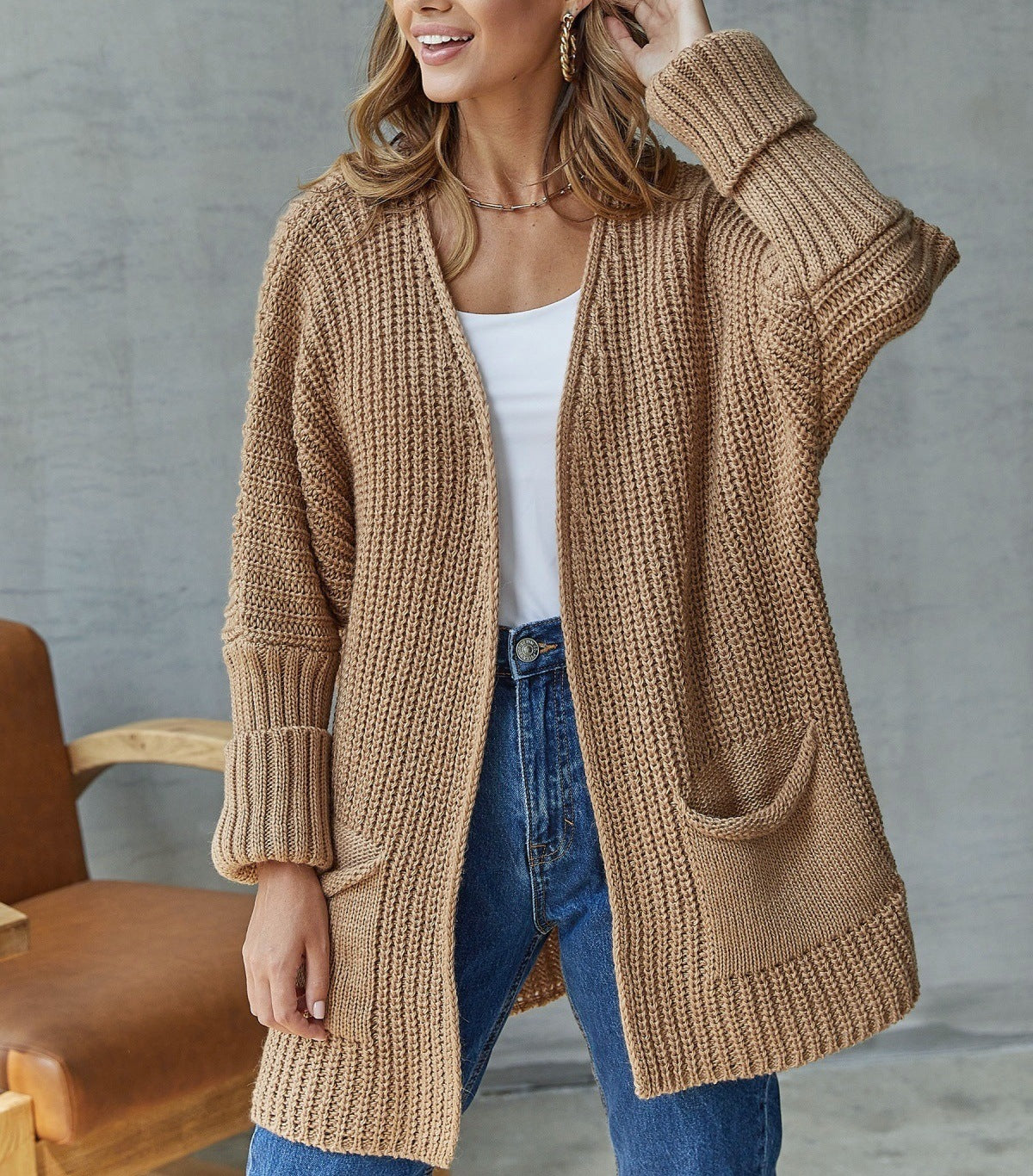 Damen Grobstrickjacke mit praktischen Taschen und lässigem Schnitt Merchesia