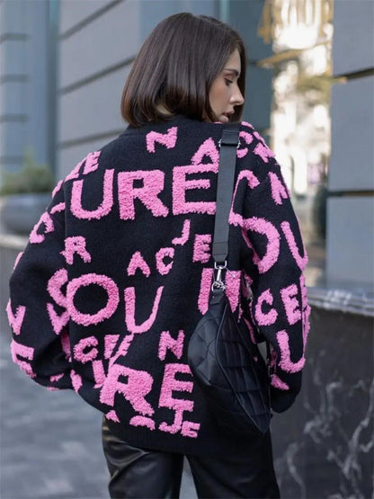 Damen Oversized Strickpullover mit auffälligem Schriftzug und lässiger Passform Merchesia