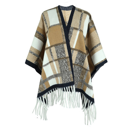Damen eleganter Poncho mit modernem Karomuster und Fransen Merchesia