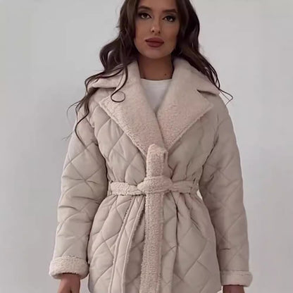 Damen gesteppte Winterjacke mit weichem Kragen und Gürtel Merchesia