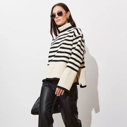 Damen Gemütlicher Rollkragenpullover mit klassischen Streifen und modischen Details Merchesia