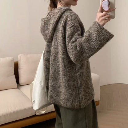 Damen bequemer Strickpullover mit Knopfleiste und Kapuze Merchesia