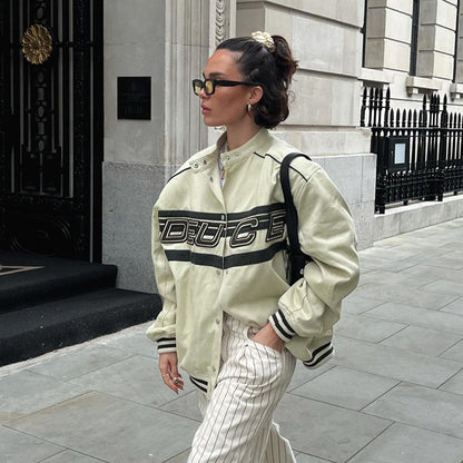 Damen sportliche Oversize-Jacke mit kontrastierendem Logo Merchesia