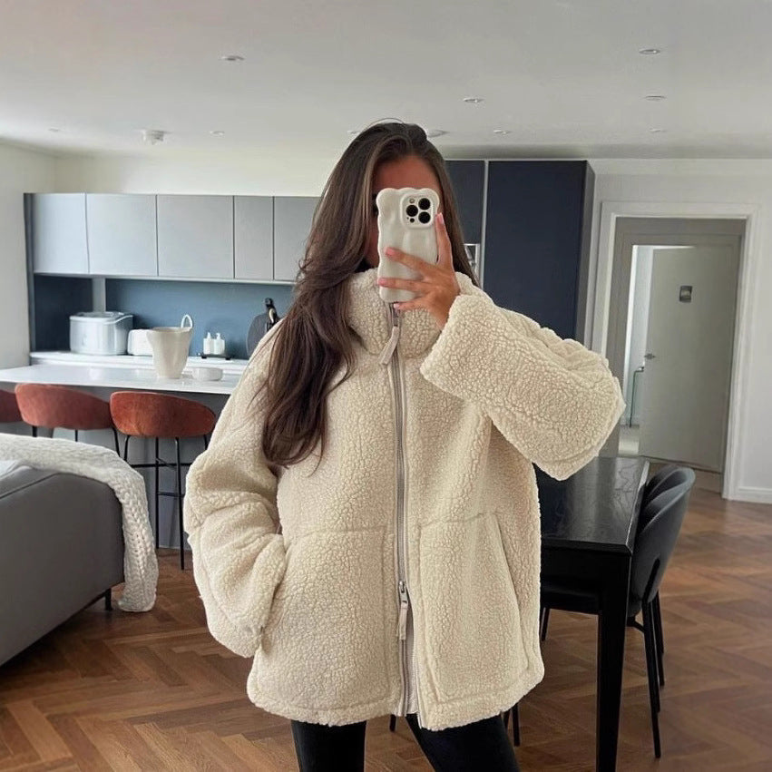 Damen Kuschelige Fleecejacke mit hohem Kragen und praktischen Taschen Merchesia