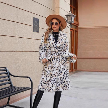 Damen Kuscheliger Leo-Mantel mit Gürtel und Kragen Merchesia