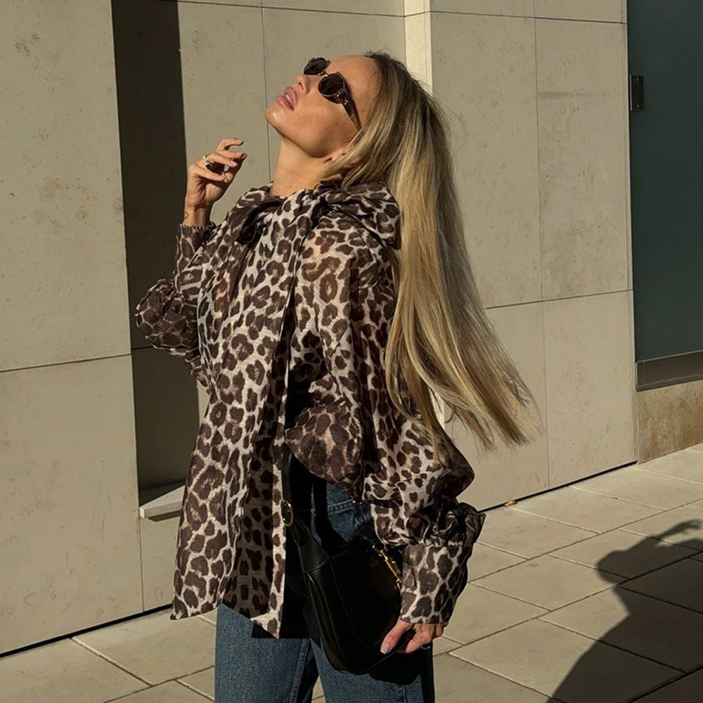 Damen Oversized Bluse mit einzigartigem Leopardenmuster Merchesia