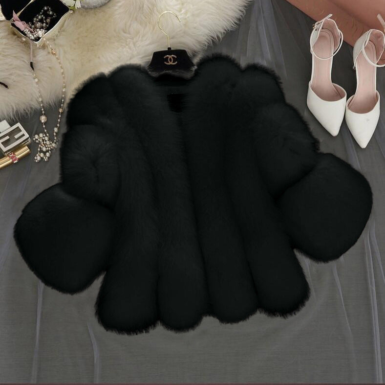 Damen Flauschiger Kunstpelzmantel mit weit geschnittenen Ärmeln Merchesia