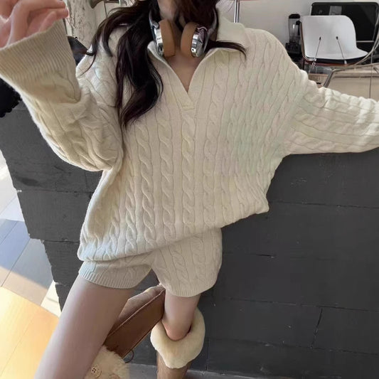 Damen Strickpullover mit hohem Kragen und eleganter Zopfmusterstruktur Merchesia