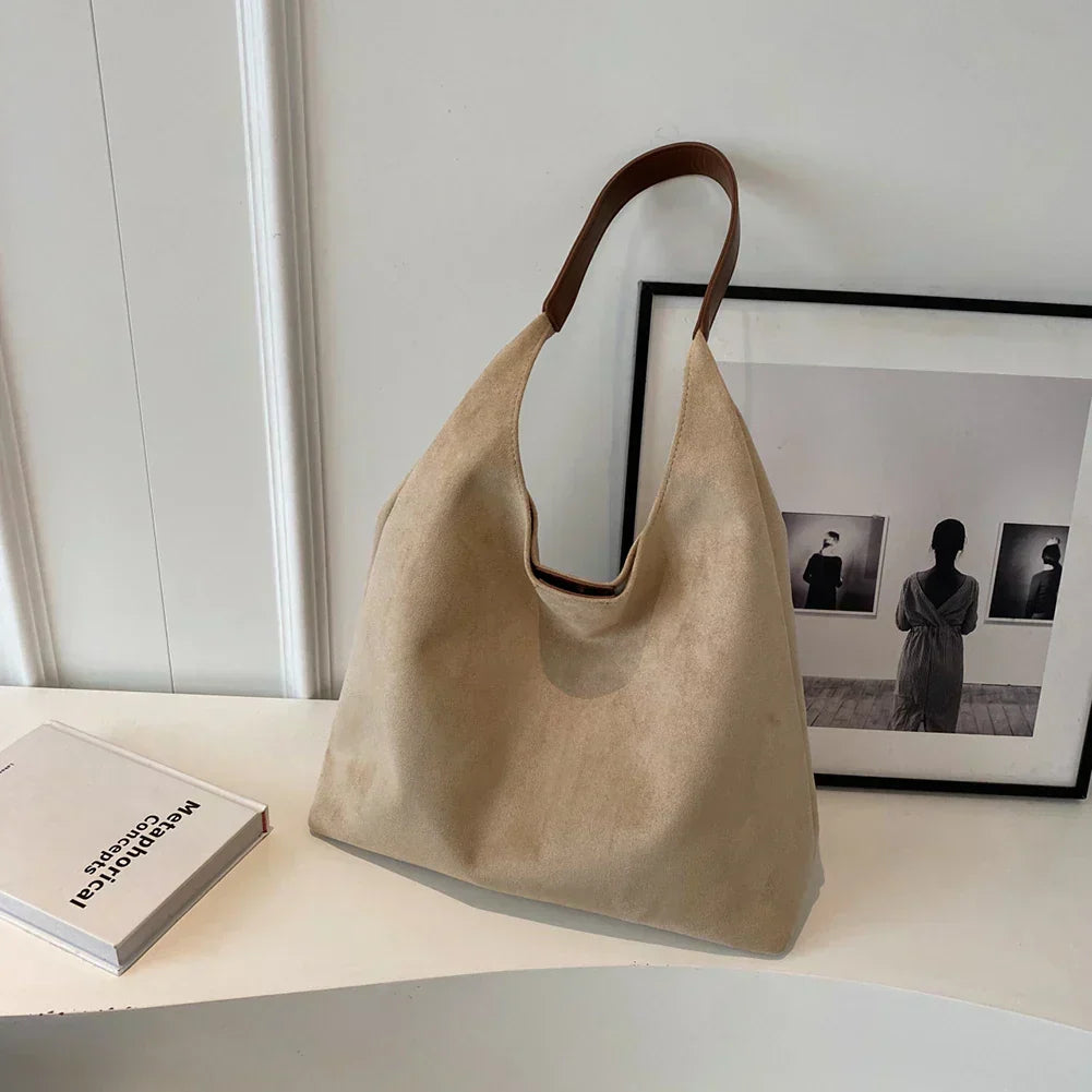 WW | Zeitlose Wildleder Schultertasche